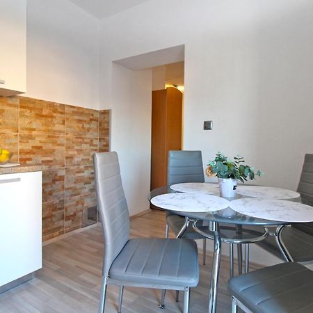 Apartment Josip 1649 Fažana エクステリア 写真