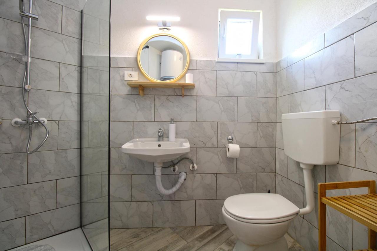 Apartment Josip 1649 Fažana エクステリア 写真