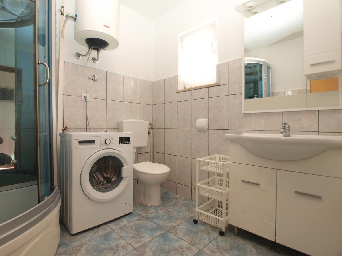 Apartment Josip 1649 Fažana エクステリア 写真