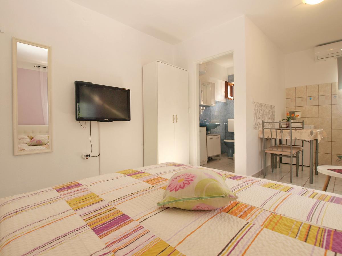 Apartment Josip 1649 Fažana エクステリア 写真