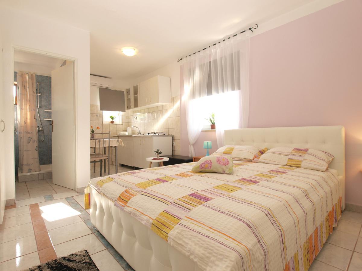 Apartment Josip 1649 Fažana エクステリア 写真