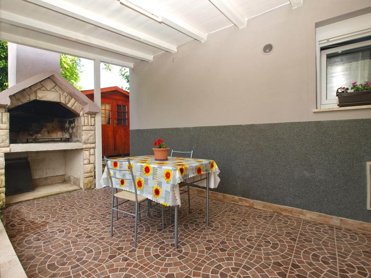 Apartment Josip 1649 Fažana エクステリア 写真